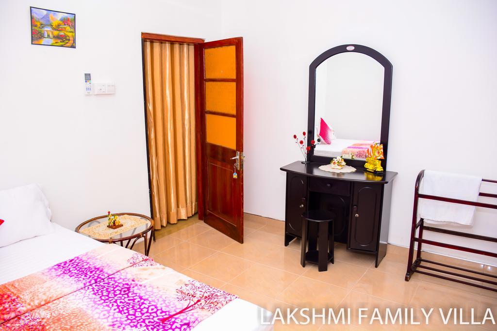 Lakshmi Family Villa Negombo Buitenkant foto